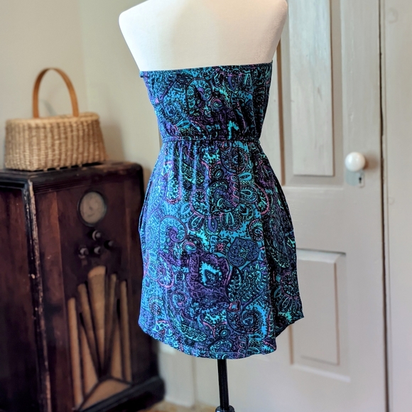 Billabong Strapless Dress. Size M. EUC. - Picture 4 of 10